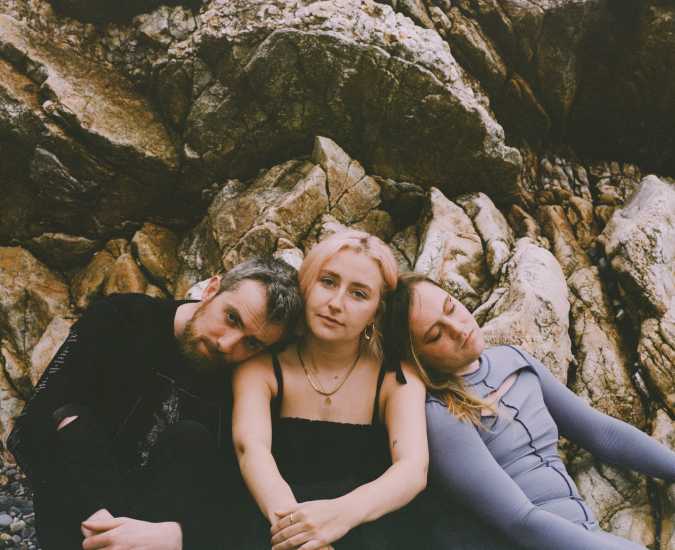 M(h)aol share new album and KEXP session